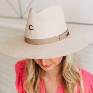 Charlie Horse Women’s wool hat